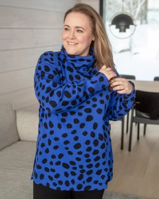PALO stickad tröja, Cheetah dots, blå - svart