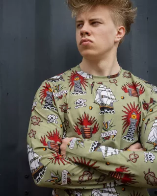 Kotia kohti trikoo, neva