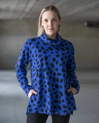 PALO sweater, Cheetah dots, blue - black