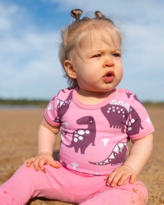 ONESIE SHORT SLEEVE, Dino, light pink - beetroot