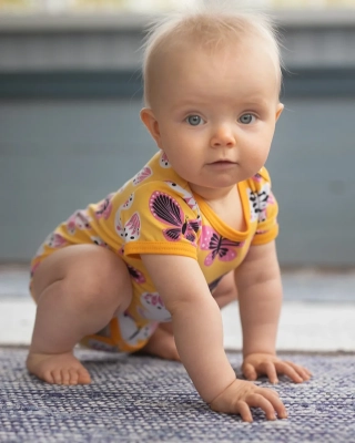 ONESIE SHORT SLEEVE, Butterflies, sun - pink