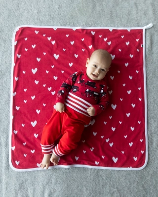 BABY BLANKET, Hearts, red